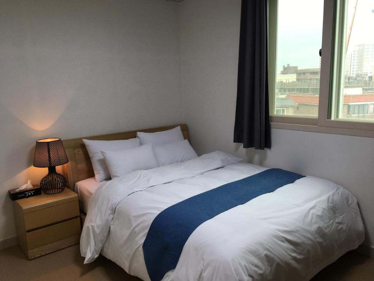 Hotel Joy Near Camp Humphres Pyeongtaek Exterior photo